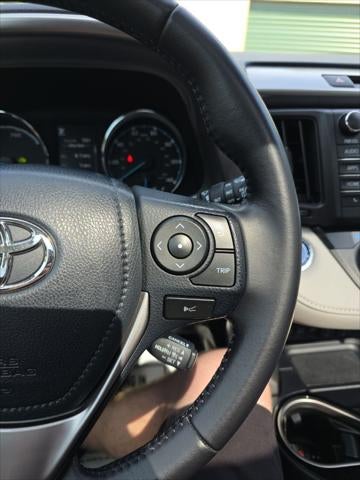 2016 Toyota RAV4 Hybrid Limited