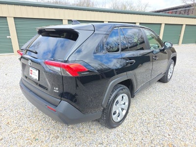 2023 Toyota RAV4 LE