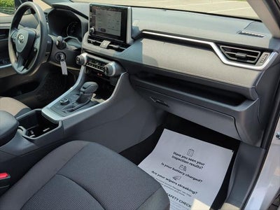 2025 Toyota RAV4 Hybrid LE