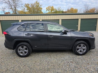 2025 Toyota RAV4 Hybrid XLE