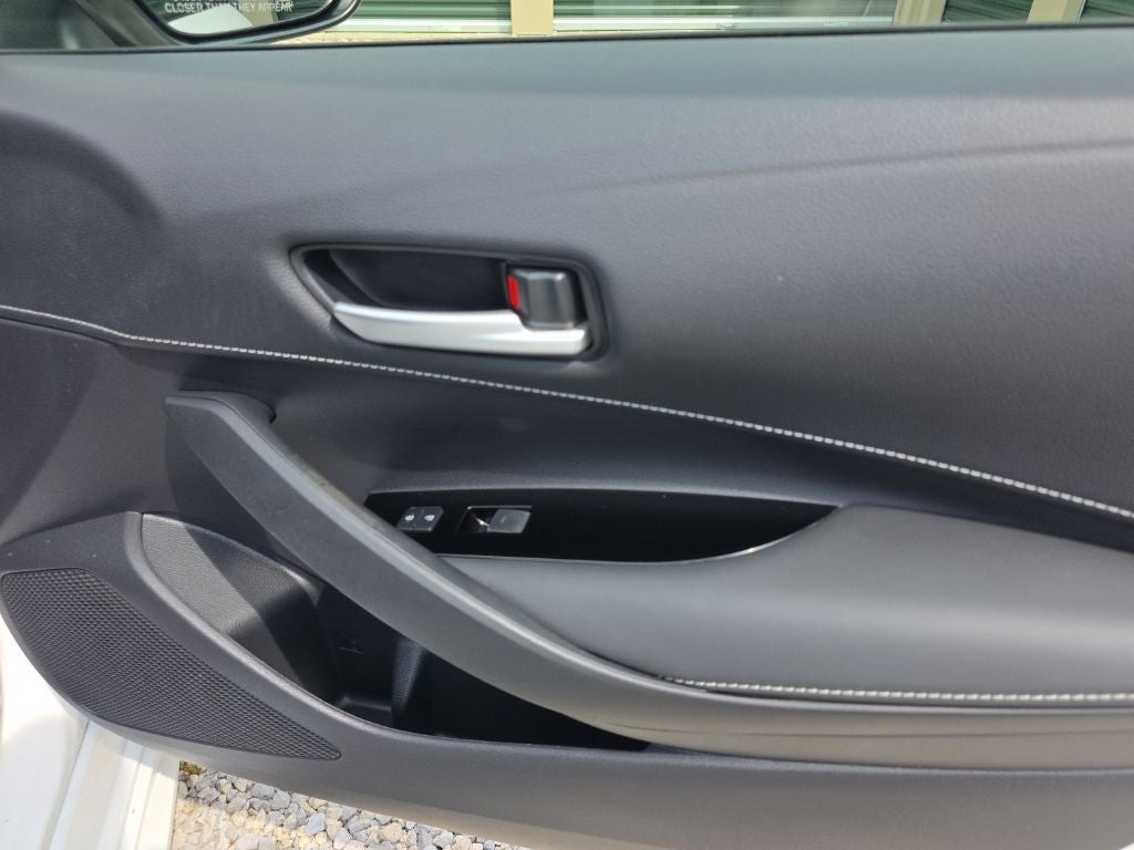 2022 Toyota Corolla Hatchback SE