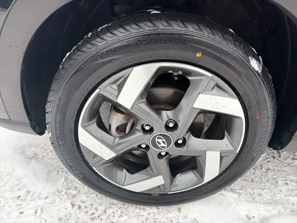 2021 Hyundai Venue SEL