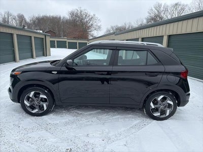 2021 Hyundai Venue SEL