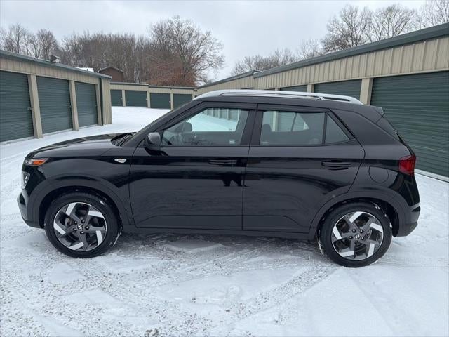 2021 Hyundai Venue SEL