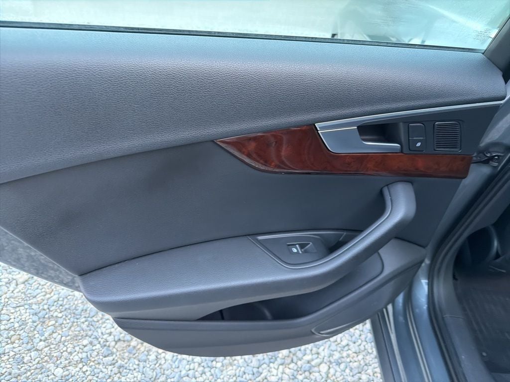 2017 Audi A4 2.0T Premium Plus quattro