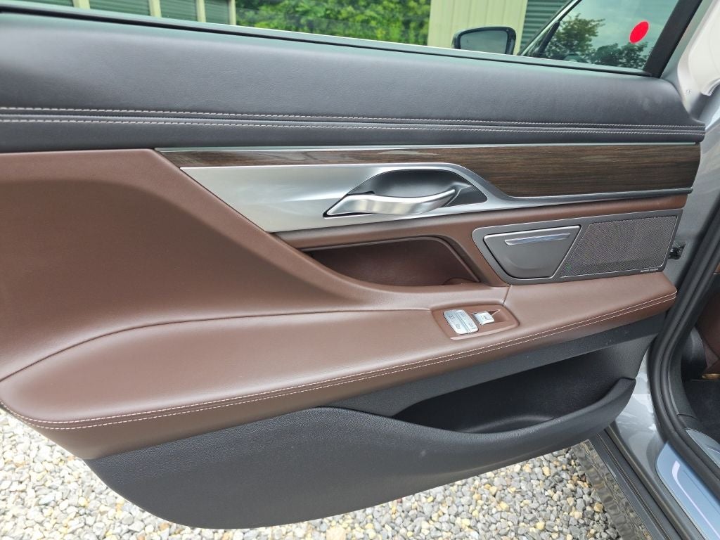 2016 BMW 7 Series 750i xDrive