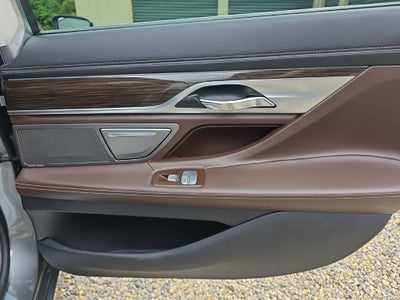 2016 BMW 7 Series 750i xDrive