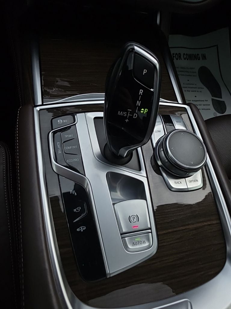 2016 BMW 7 Series 750i xDrive