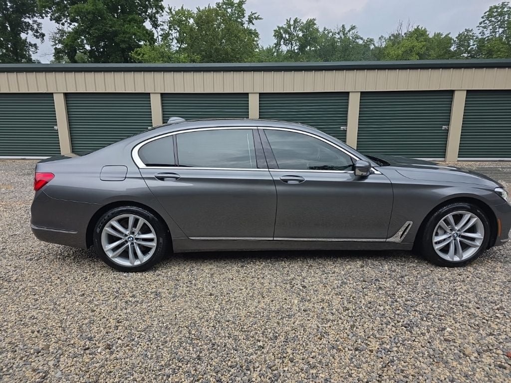 2016 BMW 7 Series 750i xDrive