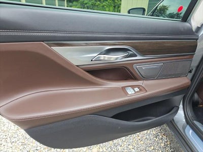 2016 BMW 7 Series 750i xDrive