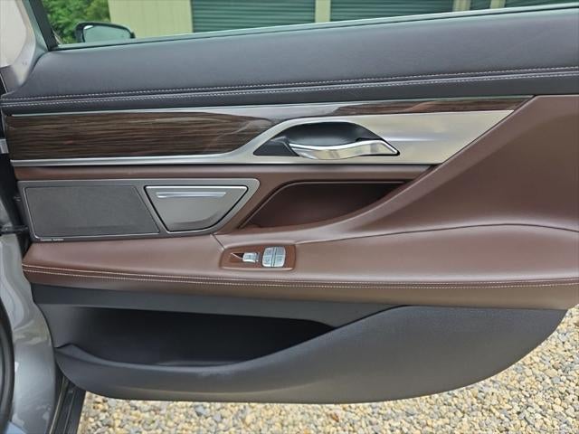 2016 BMW 7 Series 750i xDrive