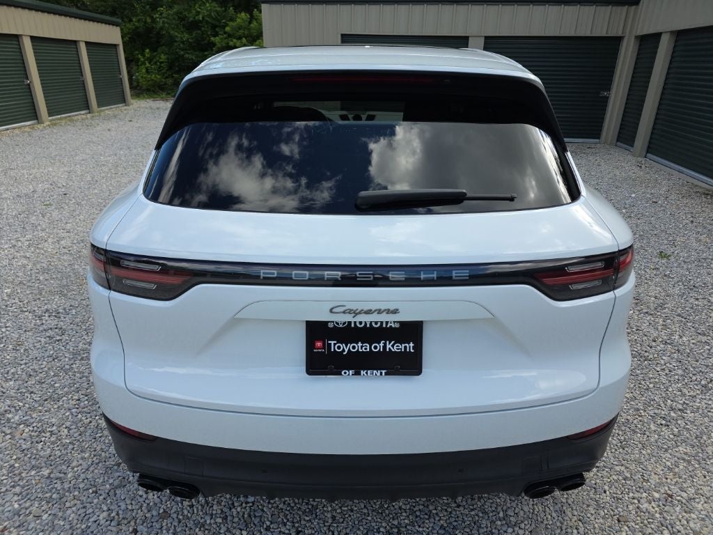 2023 Porsche Cayenne Platinum Edition