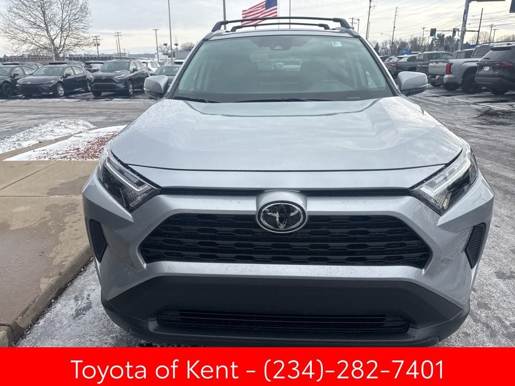 2025 Toyota RAV4 XLE