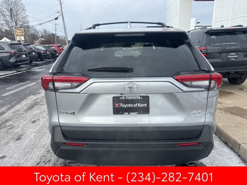 2025 Toyota RAV4 XLE
