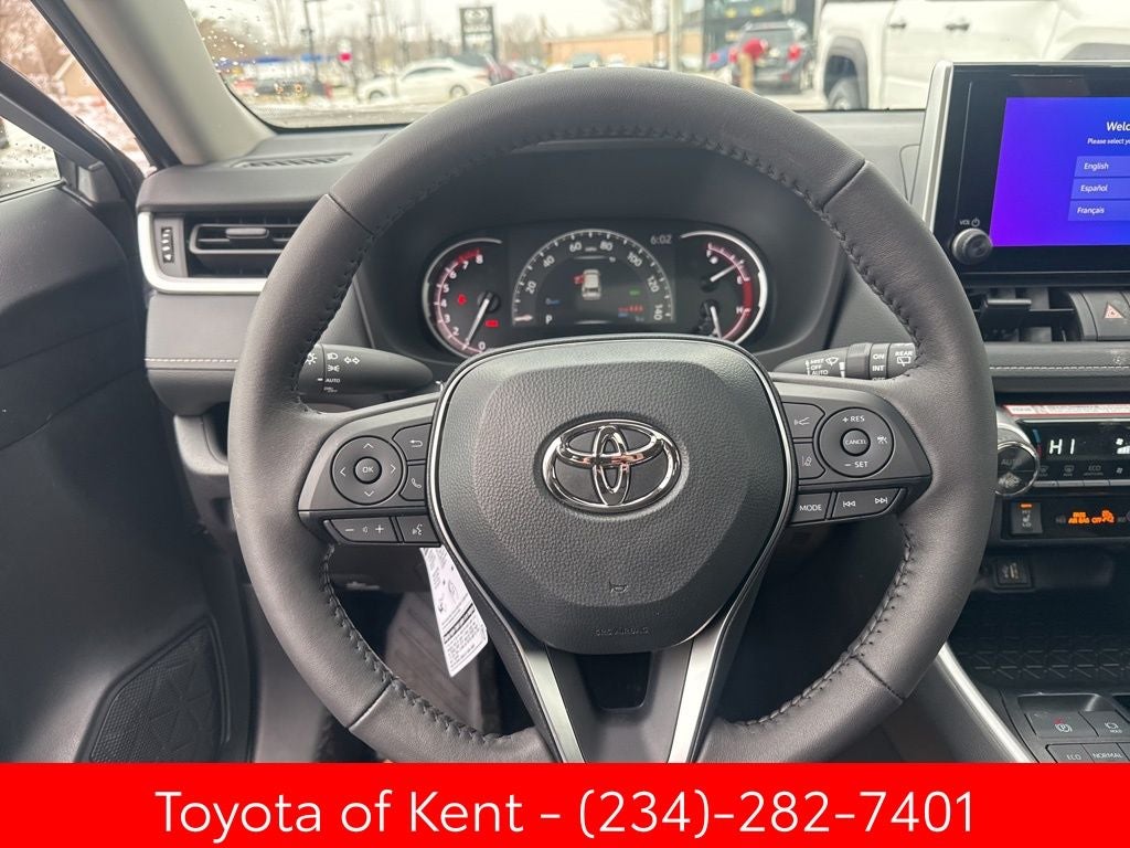 2025 Toyota RAV4 XLE
