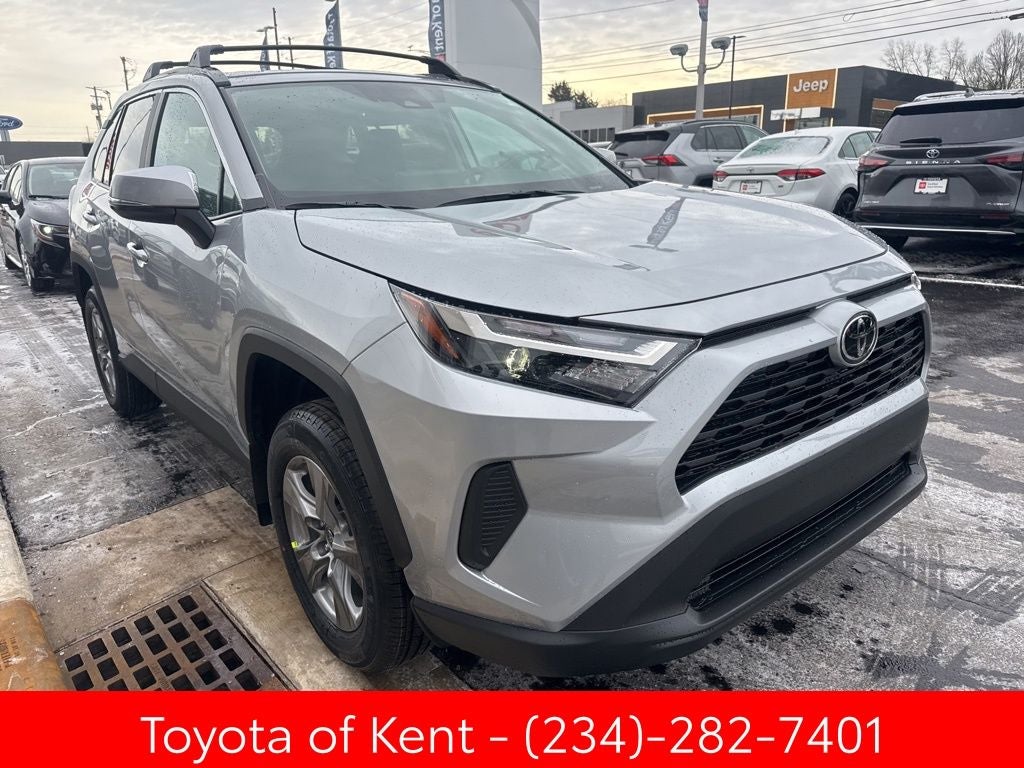 2025 Toyota RAV4 XLE