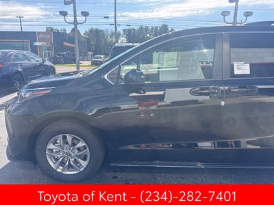 2026 Toyota Sienna LE